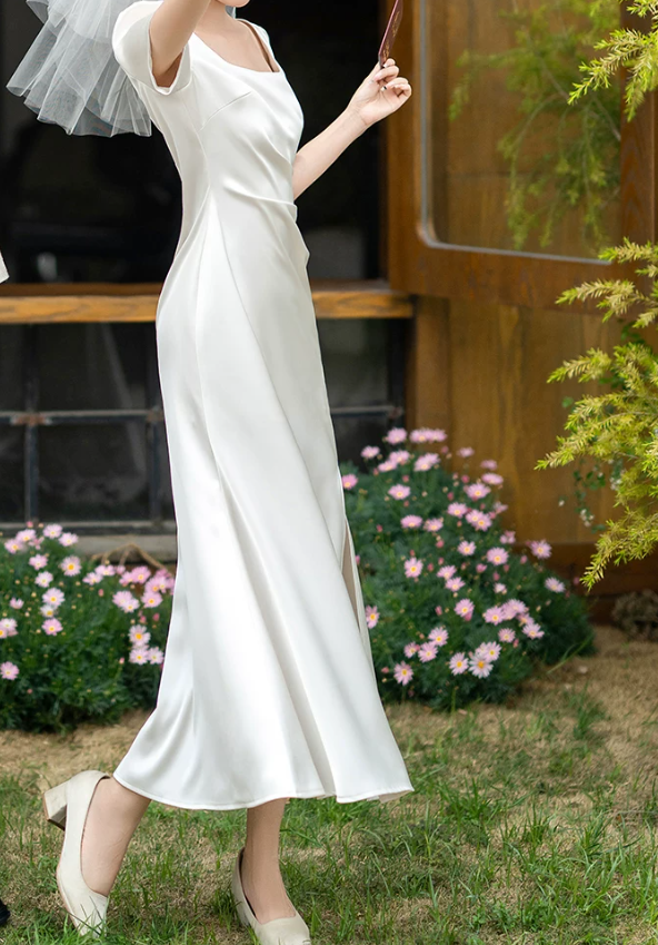 Superbe robe de mariée sirène bustier en satin et tulle, longue et en dentelle, C4563