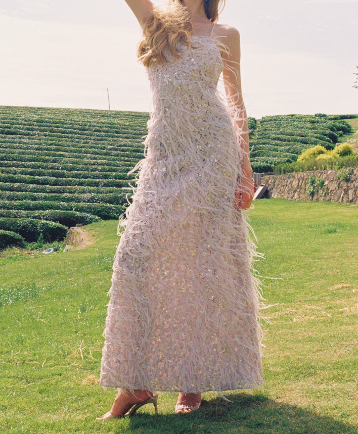 Romantic Spaghetti Straps Prom Dress Silver Sequins Feather Sheath Evening Dress C9077