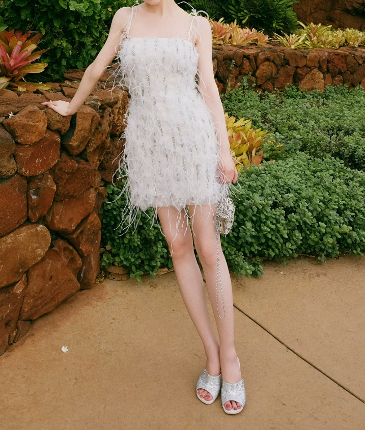 Sexy Spaghetti Straps White Homecoming Dress Sequins Feather Sheath Party Dress C9091