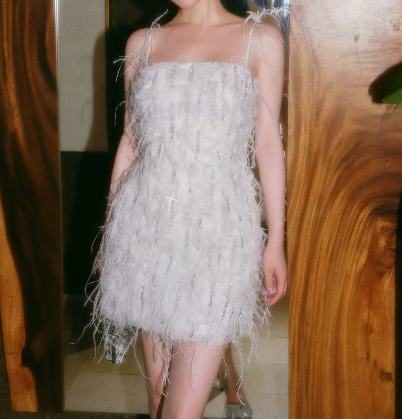 Sexy Spaghetti Straps White Homecoming Dress Sequins Feather Sheath Party Dress C9091