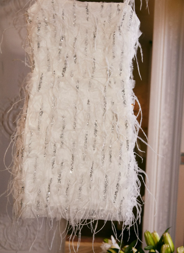 Sexy Spaghetti Straps White Homecoming Dress Sequins Feather Sheath Party Dress C9091