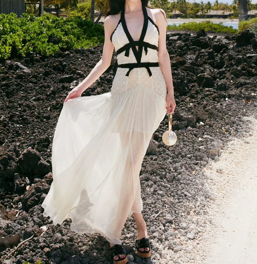 Enchanting Halter Neck Prom Dress Ivory Backless A-Line Evening Dress C9099