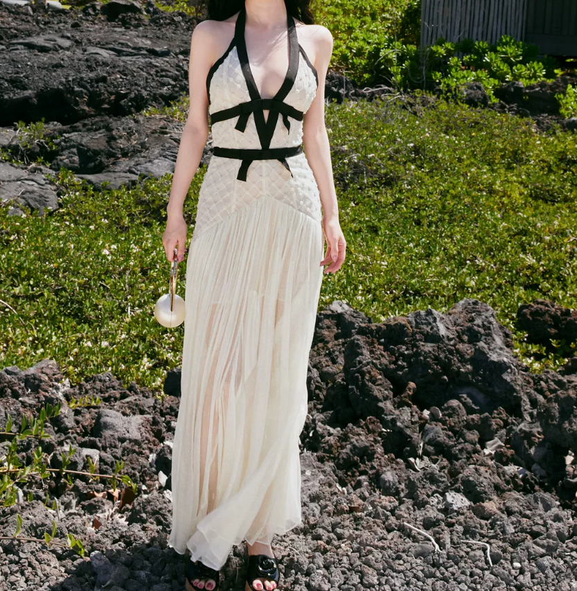 Enchanting Halter Neck Prom Dress Ivory Backless A-Line Evening Dress C9099