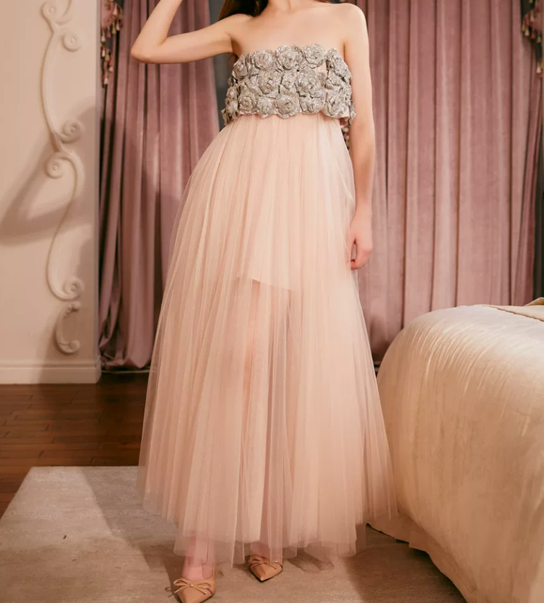 Romantic Strapless Tulle Prom Dress Sequins Floral A-Line Evening Dress C9102