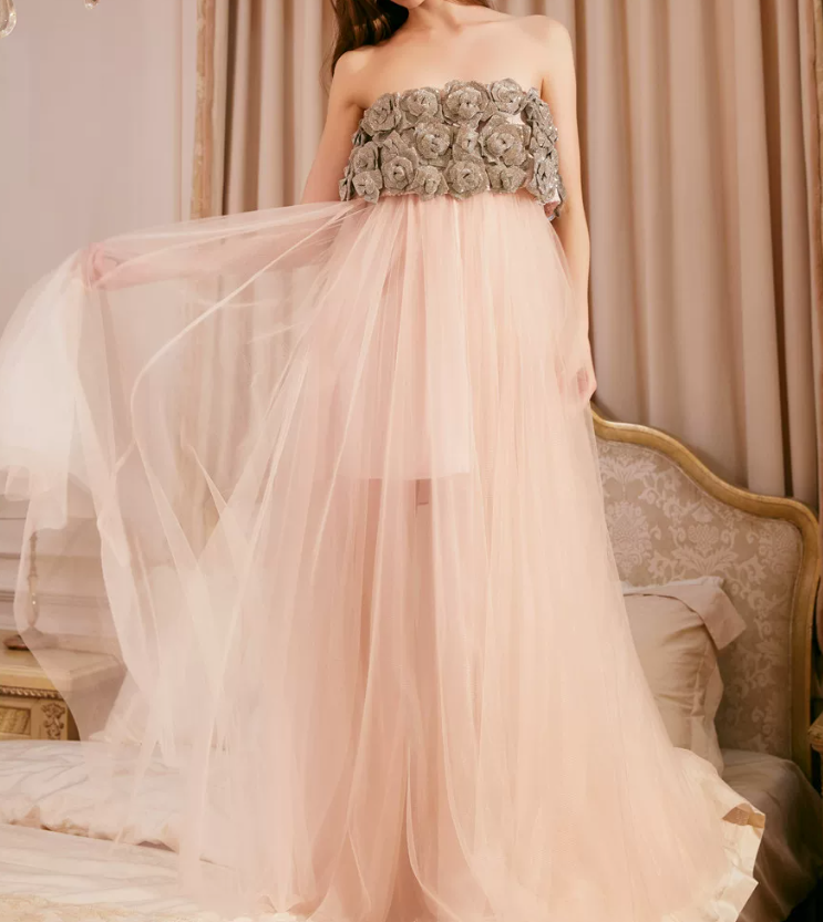 Romantic Strapless Tulle Prom Dress Sequins Floral A-Line Evening Dress C9102