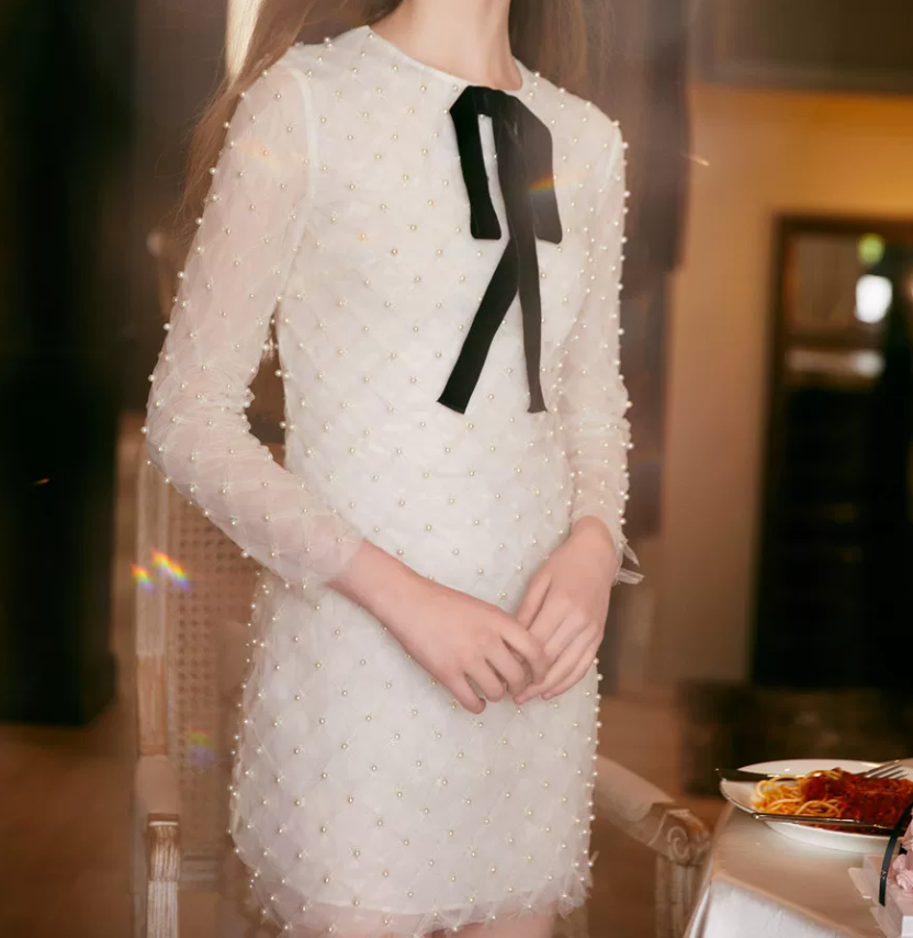 Mini robe de soirée en satin, sans bretelles, sans manches, ligne a, simple, C899