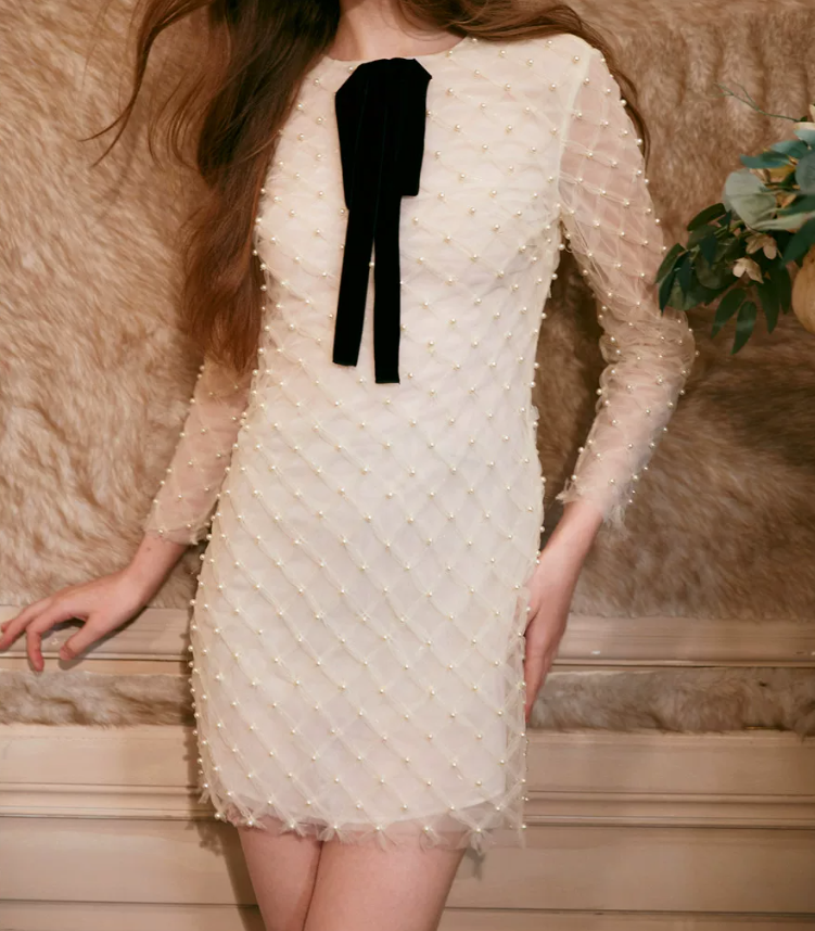Mini robe de soirée en satin, sans bretelles, sans manches, ligne a, simple, C899