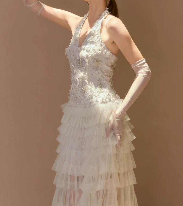 Unique Halter Neck Beaded Wedding Dresses Tiered Tulle A-Line Bridal Dress C9108