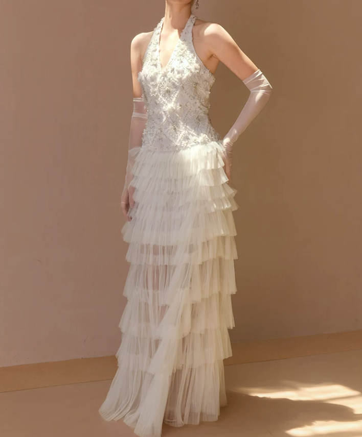 Unique Halter Neck Beaded Wedding Dresses Tiered Tulle A-Line Bridal Dress C9108