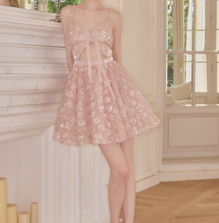 Ornate Spaghetti Straps A-Line Homecoming Dress Pink Sequins Bow Party Dress C9119