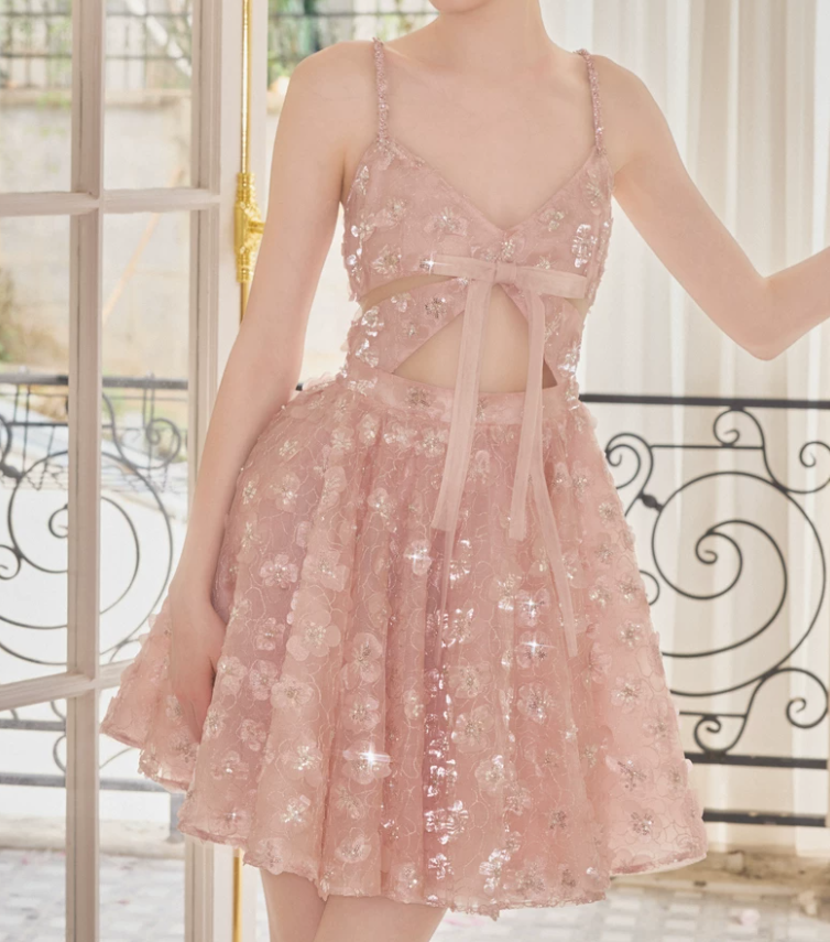 Ornate Spaghetti Straps A-Line Homecoming Dress Pink Sequins Bow Party Dress C9119