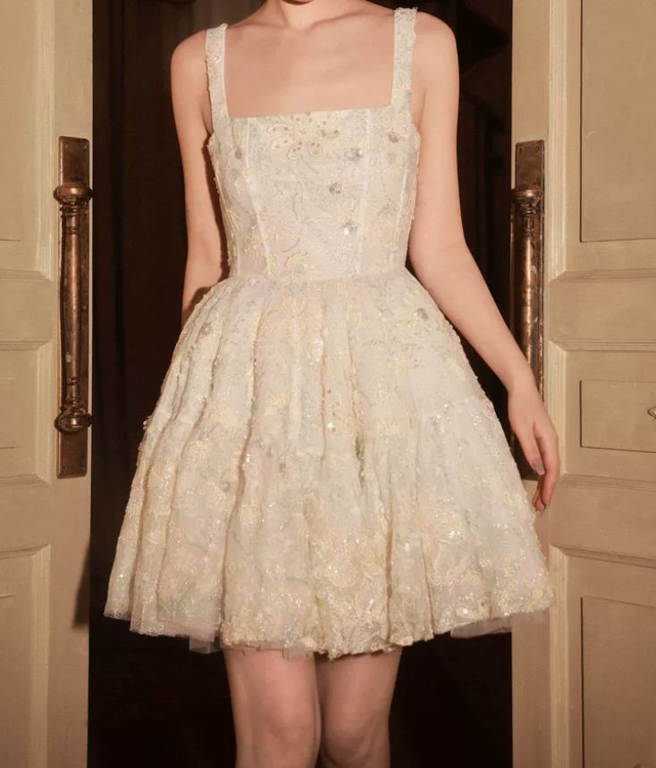 Mini robe de soirée en satin, sans bretelles, sans manches, ligne a, simple, C899