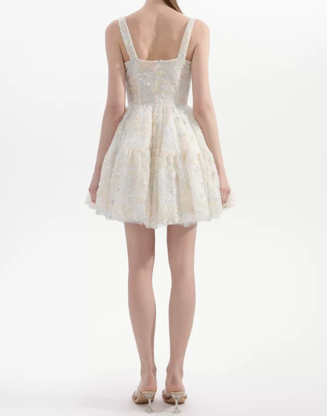 Mini robe de soirée en satin, sans bretelles, sans manches, ligne a, simple, C899