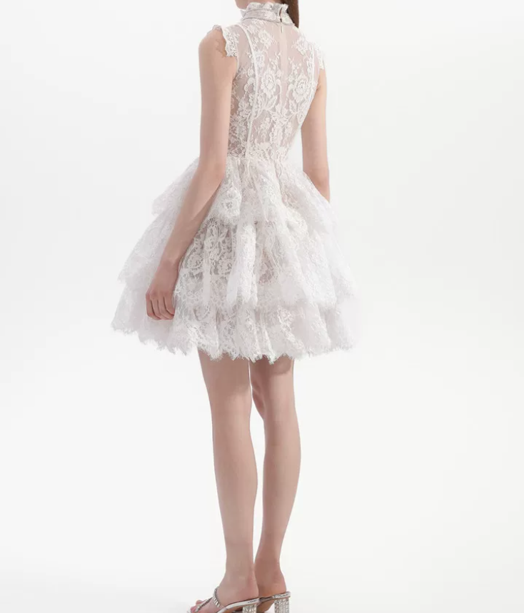 Mini robe de soirée en satin, sans bretelles, sans manches, ligne a, simple, C899