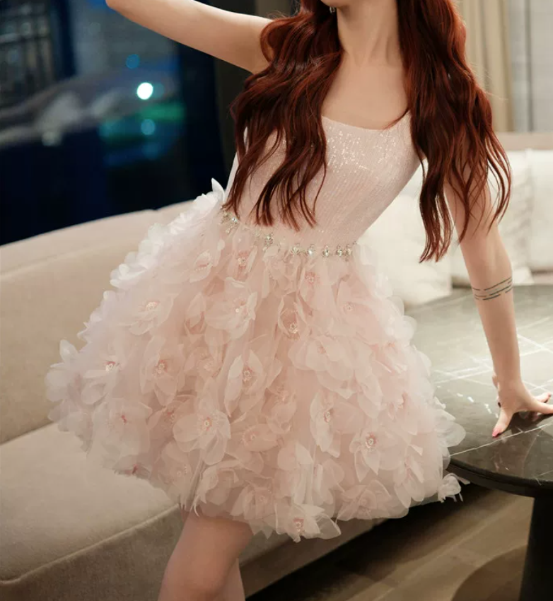 Mini robe de soirée en satin, sans bretelles, sans manches, ligne a, simple, C899