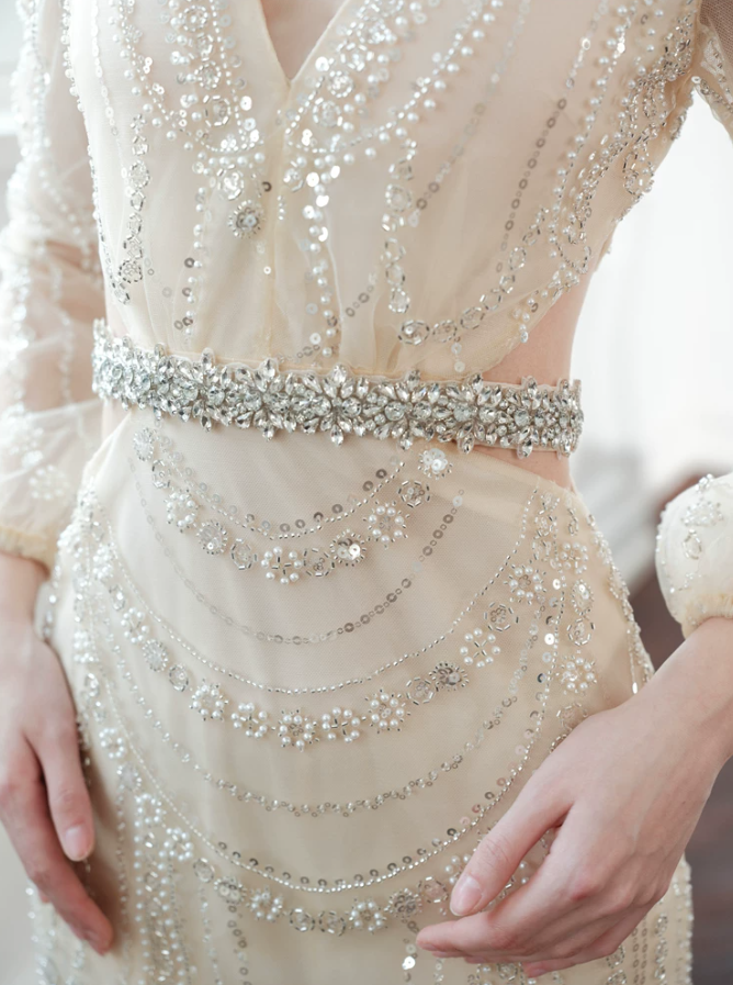 Retro V Neck Beige Homecoming Dress Long Sleeve Beaded Bodycon Party Dress C9166