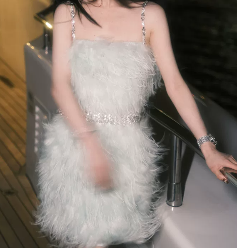Mini robe de soirée en satin, sans bretelles, sans manches, ligne a, simple, C899