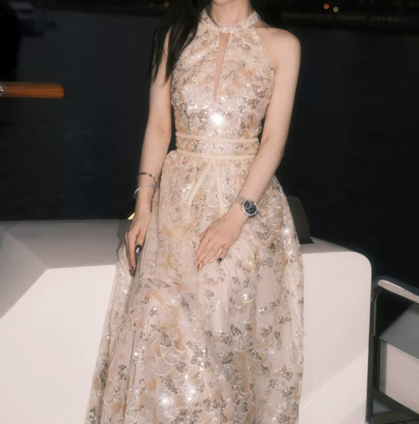 Vintage Halter Neck Champagne Prom Dress Sequins A-Line Evening Dress C9173