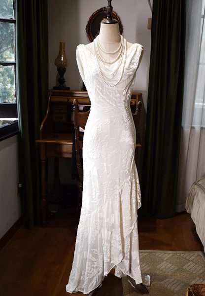 Superbe robe de mariée sirène bustier en satin et tulle, longue et en dentelle, C4563