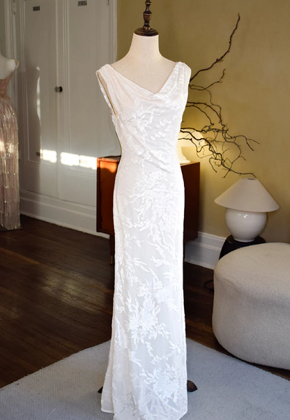 Superbe robe de mariée sirène bustier en satin et tulle, longue et en dentelle, C4563