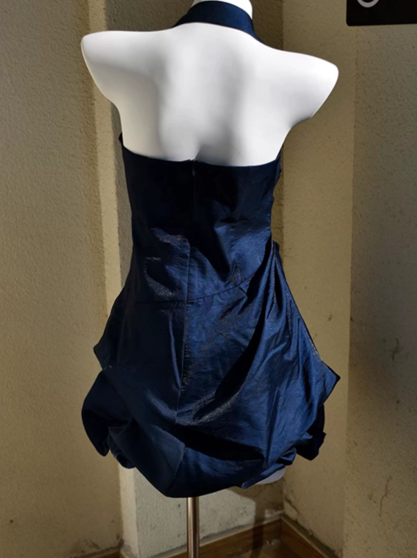 Sleek Halter Neck Homecoming Dress Satin Ruched A-Line Party Dress C9217