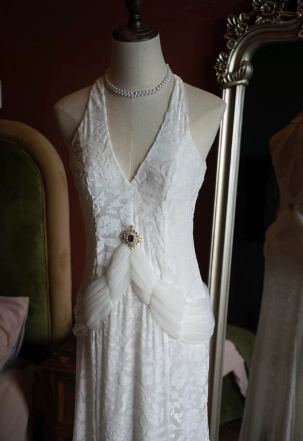 Vintage Halter Neck Wedding Dresses Jacquard Mermaid Bridal Dress C9221