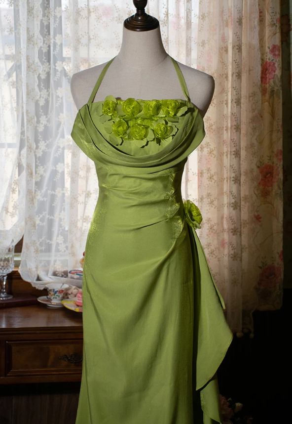 Alluring Halter Neck Backless Prom Dress Appliques Mermaid Evening Dress C9223