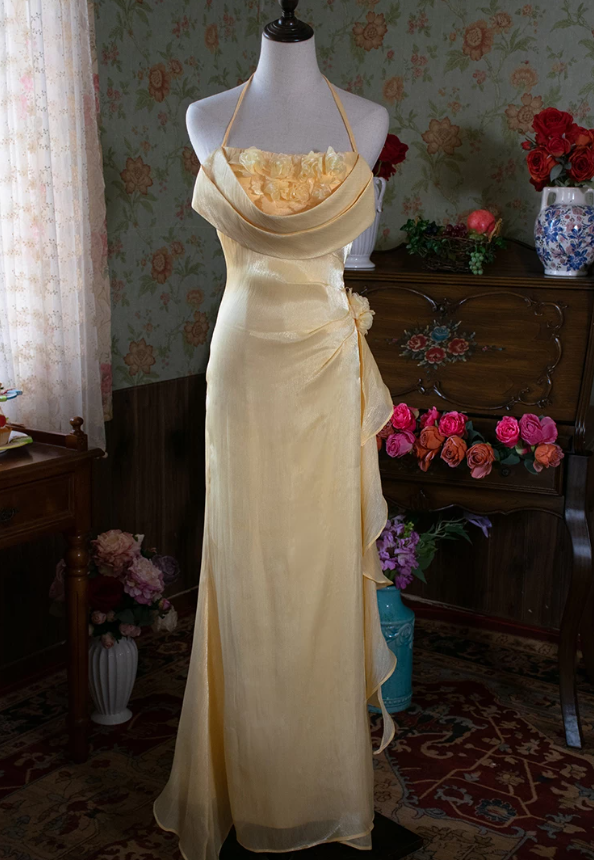 Alluring Halter Neck Backless Prom Dress Appliques Mermaid Evening Dress C9223