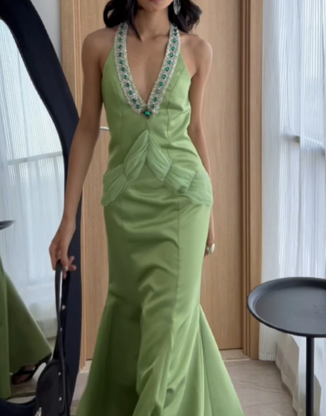 Ornate Halter Neck Green Prom Dress Beading Mermaid Evening Dress C9225