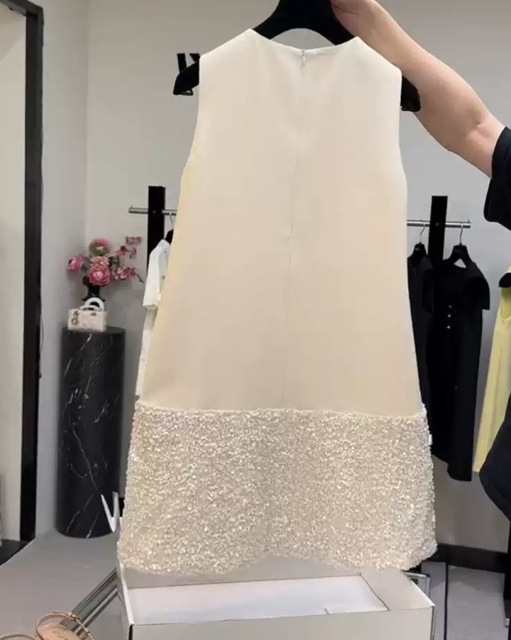 Mini robe de soirée en satin, sans bretelles, sans manches, ligne a, simple, C899