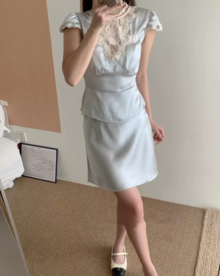 Mini robe de soirée en satin, sans bretelles, sans manches, ligne a, simple, C899
