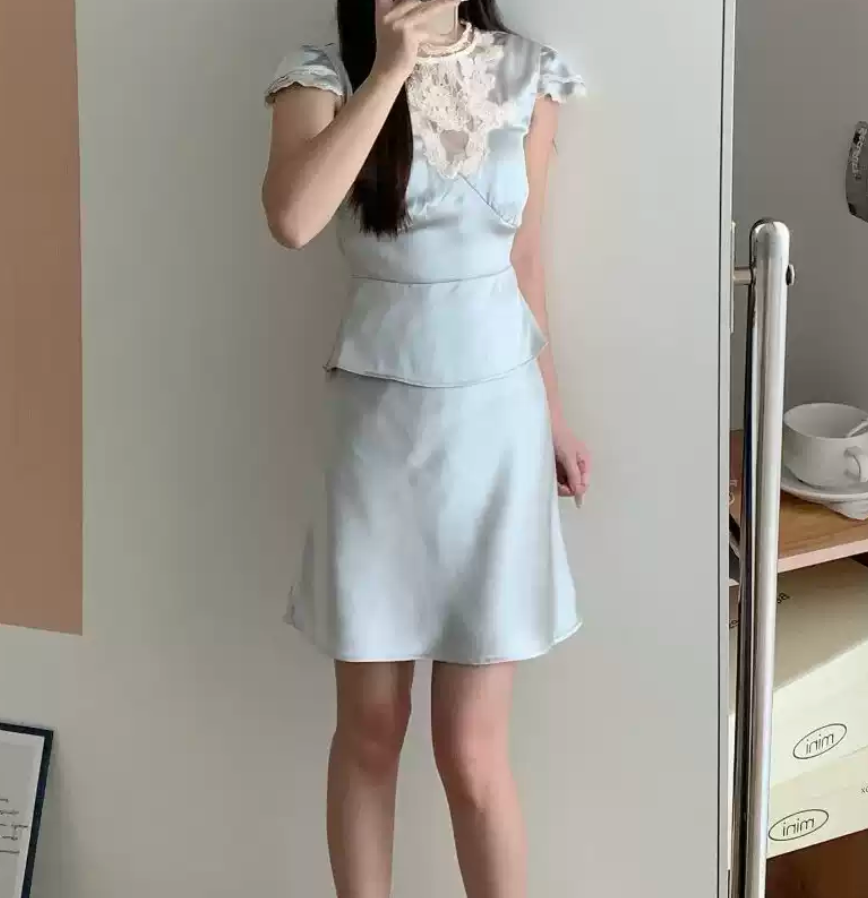 Mini robe de soirée en satin, sans bretelles, sans manches, ligne a, simple, C899