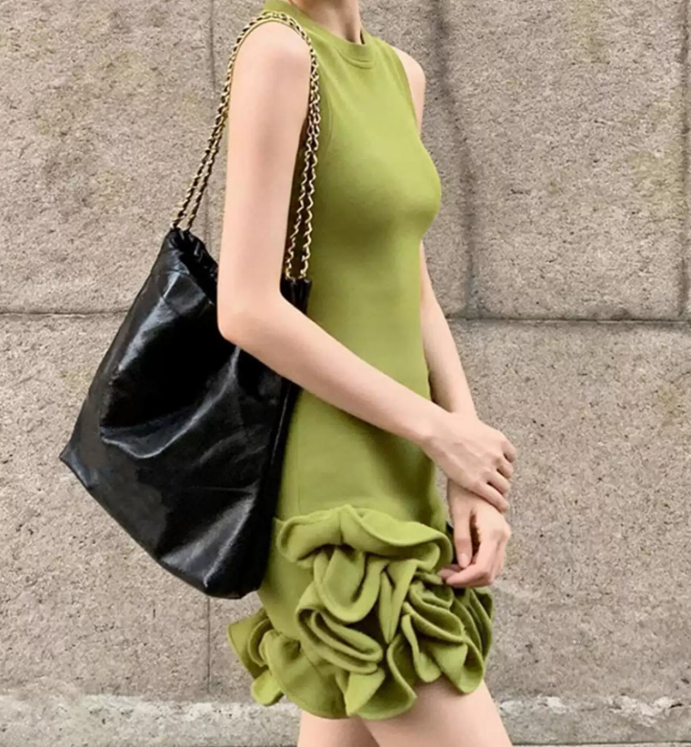 Mini robe de soirée en satin, sans bretelles, sans manches, ligne a, simple, C899