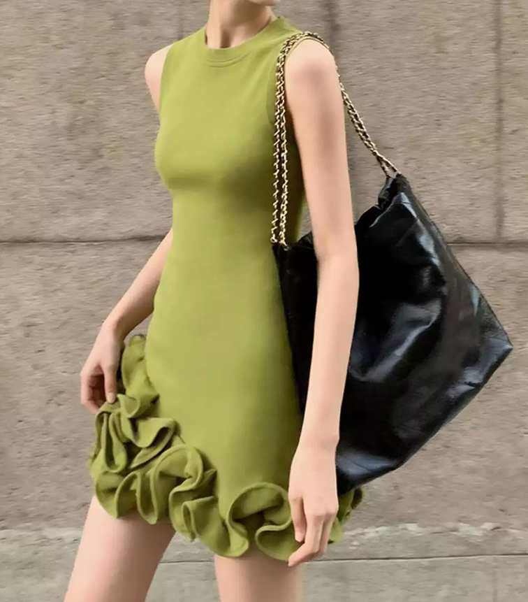 Mini robe de soirée en satin, sans bretelles, sans manches, ligne a, simple, C899
