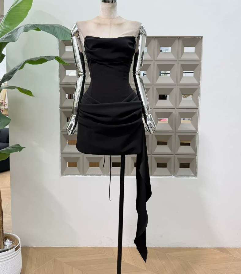 Mini robe de soirée en satin, sans bretelles, sans manches, ligne a, simple, C899