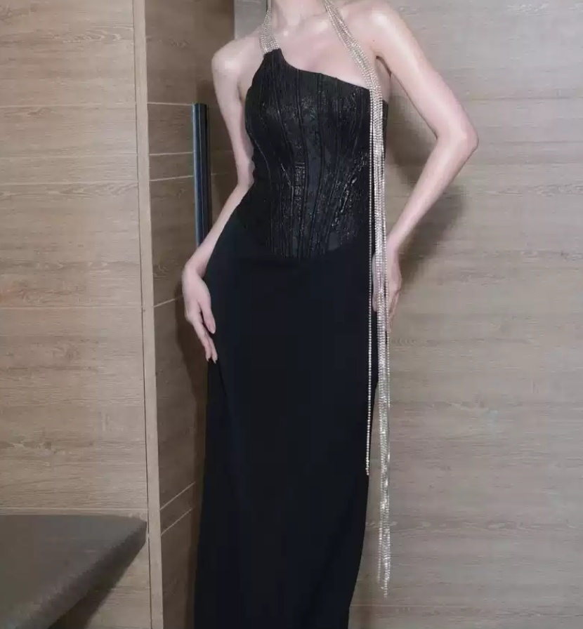 Robe de bal de princesse bustier à volants en satin long, robe de soirée C8117
