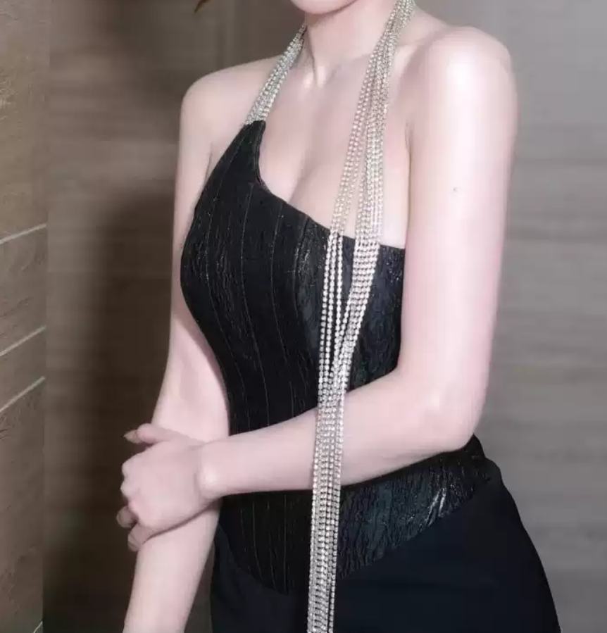 Robe de bal de princesse bustier à volants en satin long, robe de soirée C8117