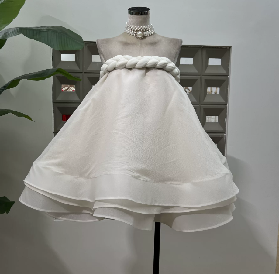Mini robe de soirée en satin, sans bretelles, sans manches, ligne a, simple, C899