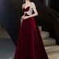 Simple une ligne manches courtes velours bordeaux longues robes de bal C92