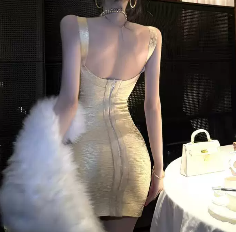 Mini robe de soirée en satin, sans bretelles, sans manches, ligne a, simple, C899