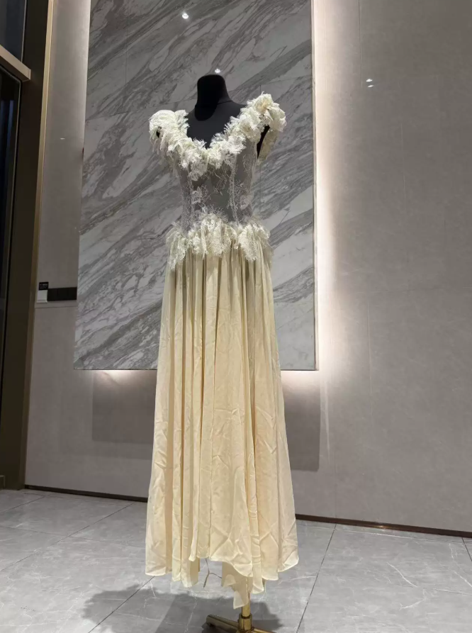 Charming V Neck Beige Prom Dress Slit Ruffled Lace A-Line Evening Dress C9311