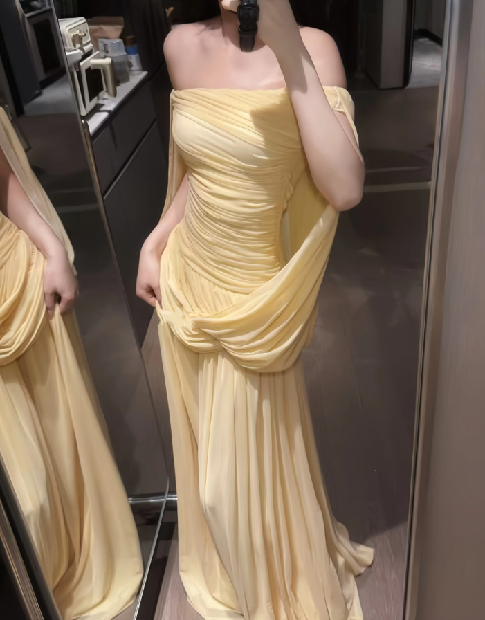Attractive Off-Shoulder Prom Dress Draped Chiffon A-Line Evening Dress C9335