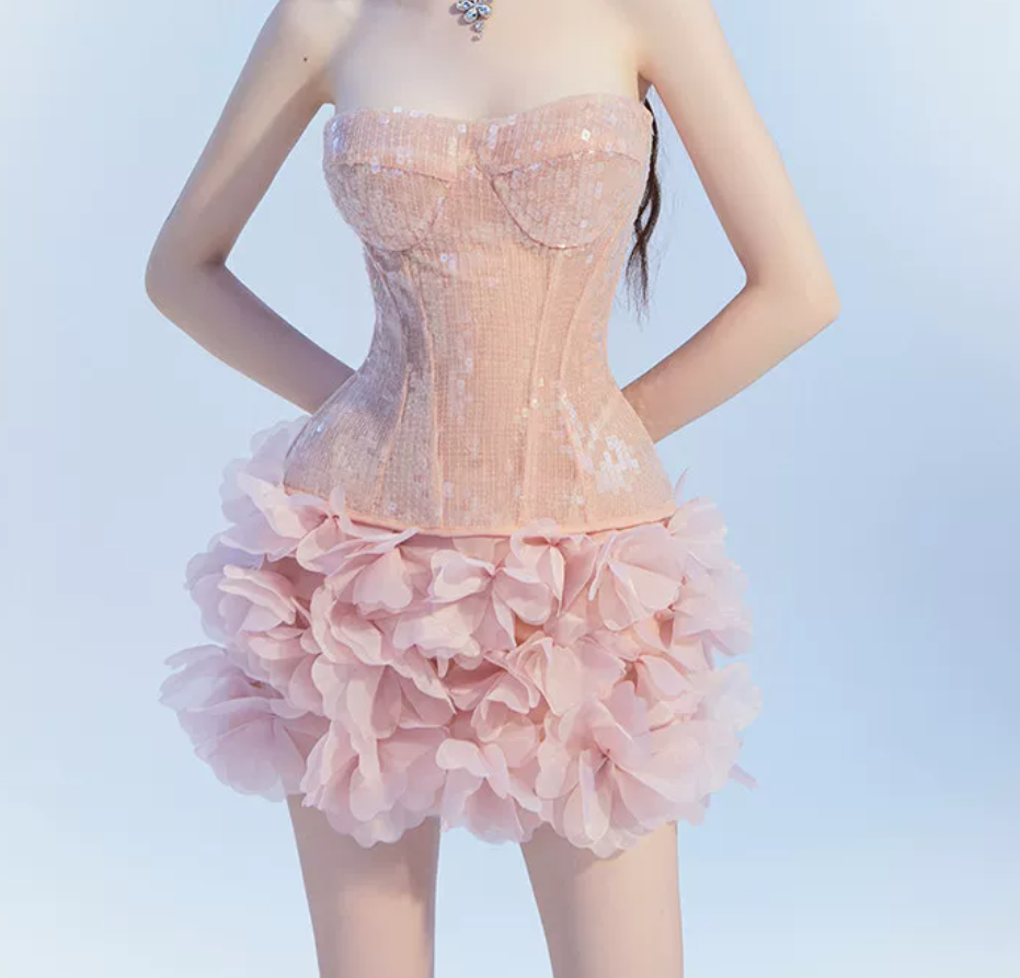 Mini robe de soirée en satin, sans bretelles, sans manches, ligne a, simple, C899