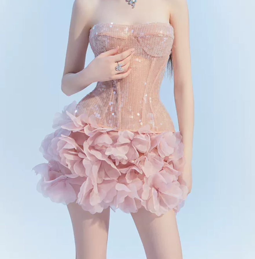 Mini robe de soirée en satin, sans bretelles, sans manches, ligne a, simple, C899