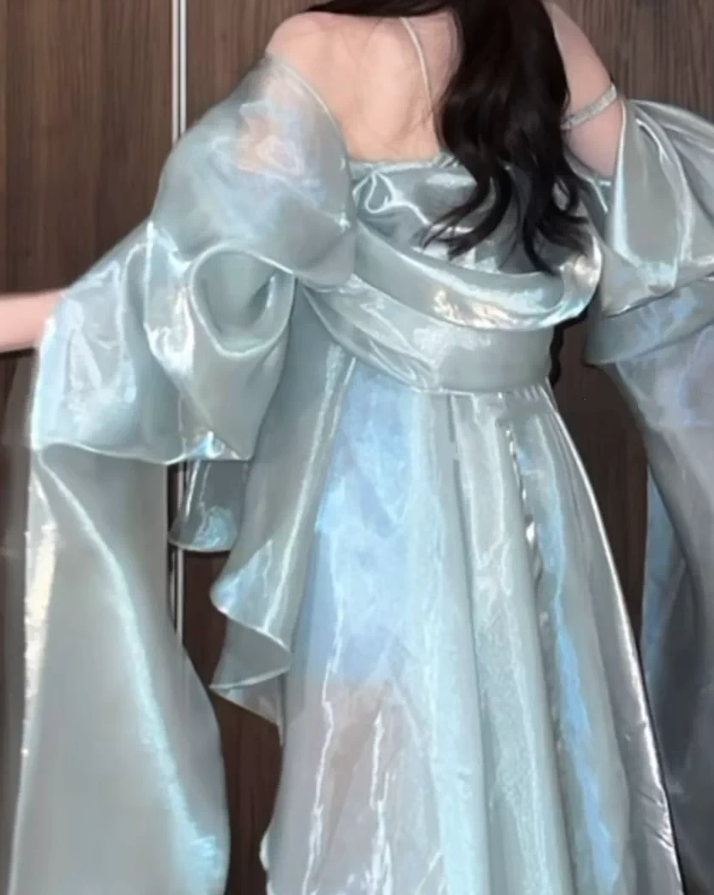 Attractive Halter Neck Appliques Homecoming Dress Green Satin A-Line Party Dress C9344