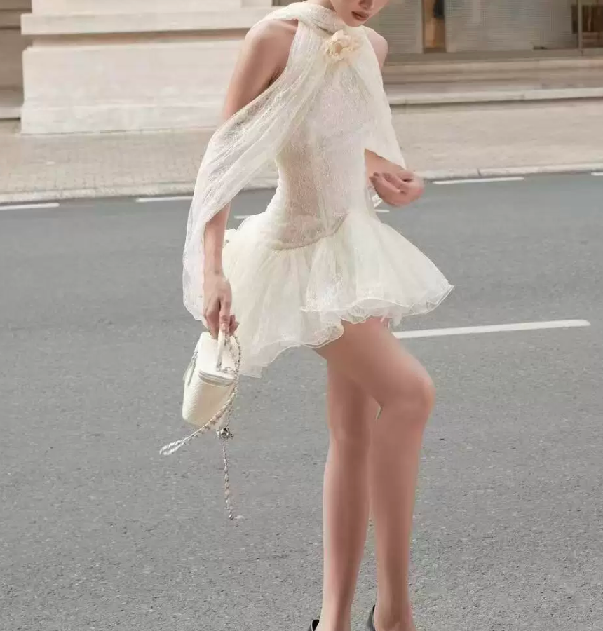 Mini robe de soirée en satin, sans bretelles, sans manches, ligne a, simple, C899