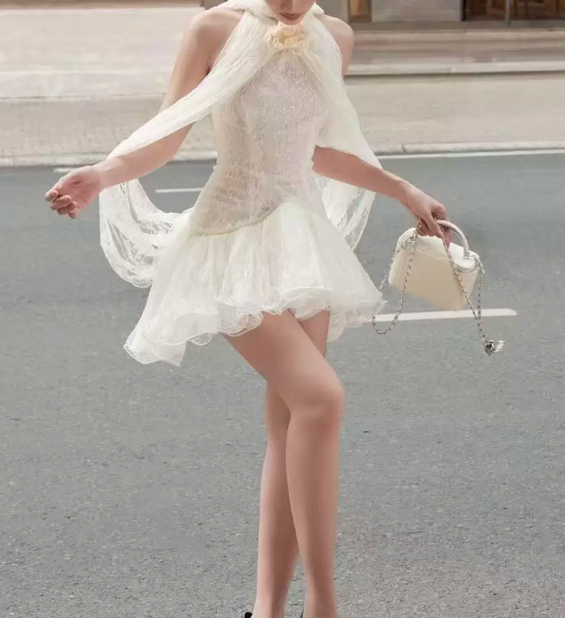 Mini robe de soirée en satin, sans bretelles, sans manches, ligne a, simple, C899