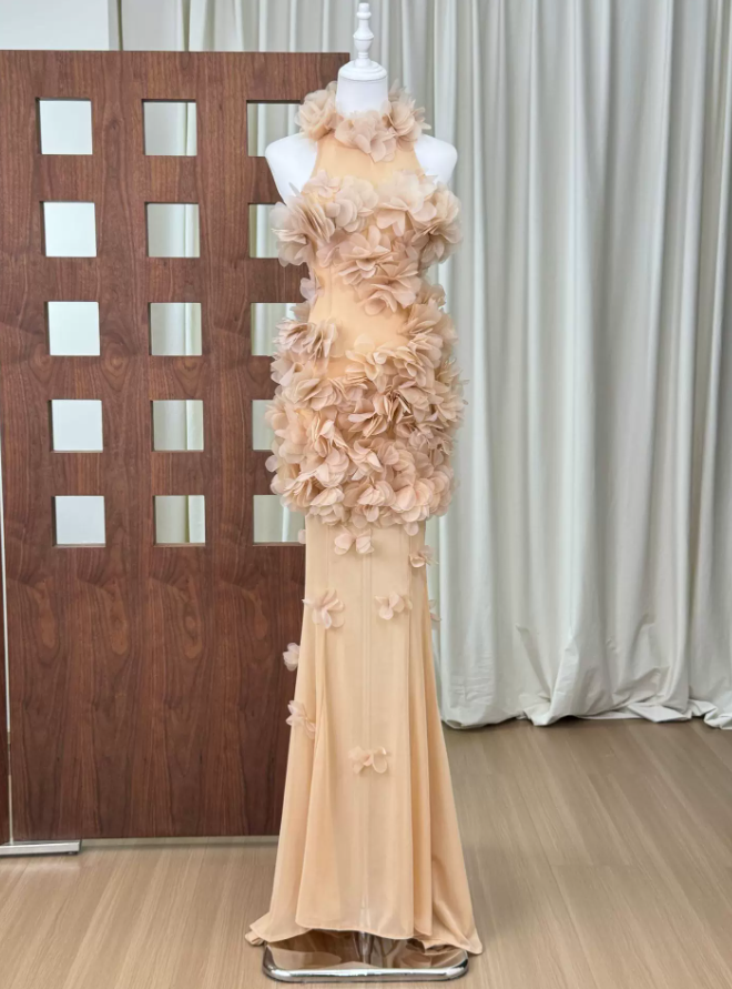 Robe de bal de princesse bustier à volants en satin long, robe de soirée C8117
