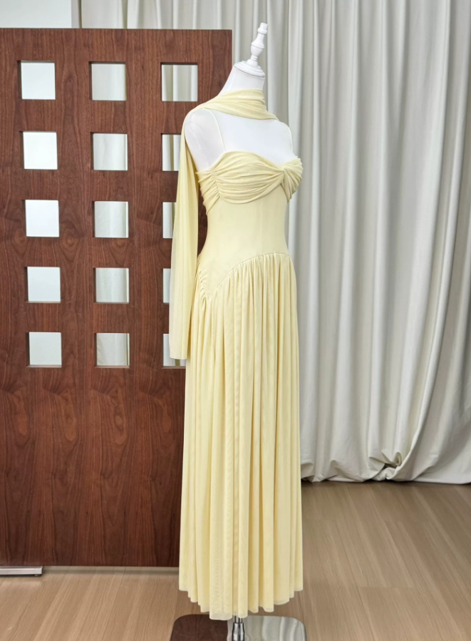 Robe de bal de princesse bustier à volants en satin long, robe de soirée C8117
