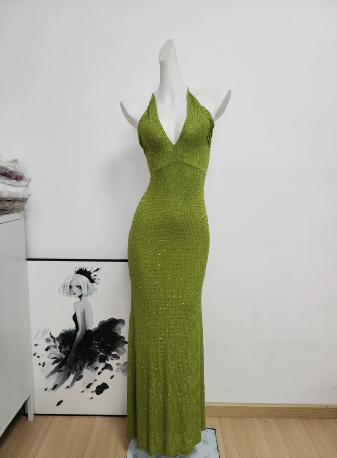 Glittering Halter Neck Green Prom Dress Sequins Cutout Mermaid Evening Dress C9373